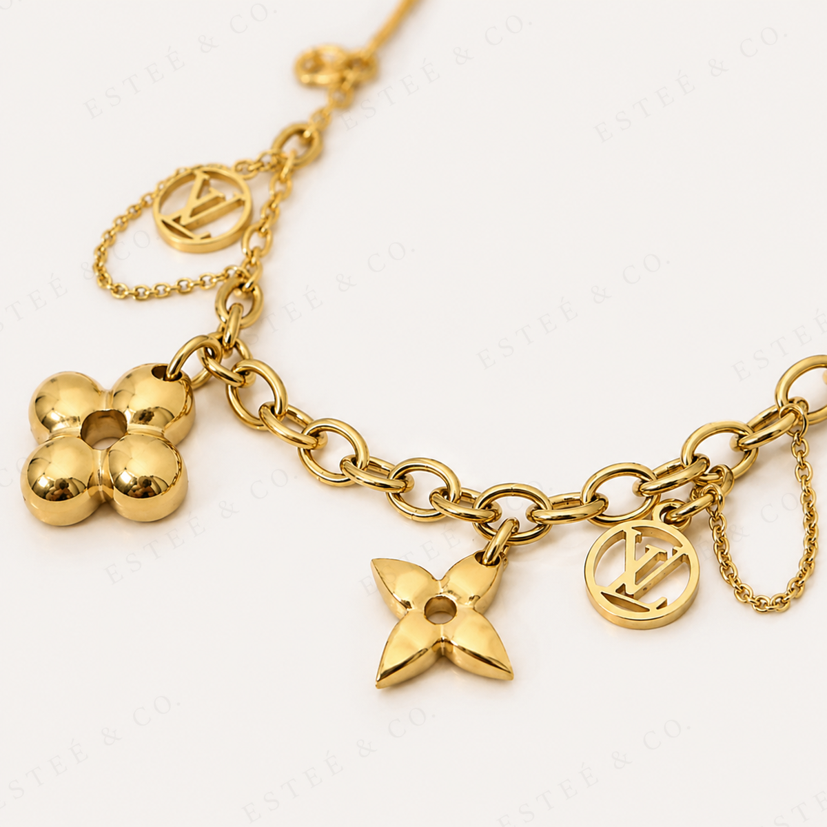 Louis Vuitton Blooming Necklace — Gold